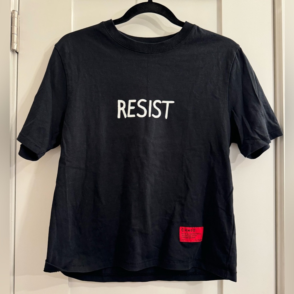 CHNGE Resist Persist 100% organic cotton tee